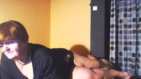 Snapshot of wildredcat chatting on January 2025 07:34:02 PM WildRedCat online show from January 2025 07:34:02 PM