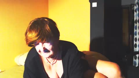 Snapshot of wildredcat chatting on February 2025 06:55:02 PM WildRedCat online show from February 2025 06:55:02 PM