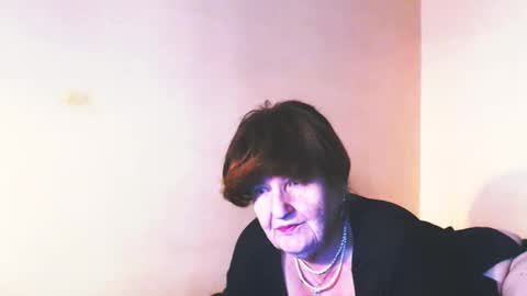 Snapshot of wildredcat chatting on February 2025 01:39:02 PM WildRedCat online show from February 2025 01:39:02 PM