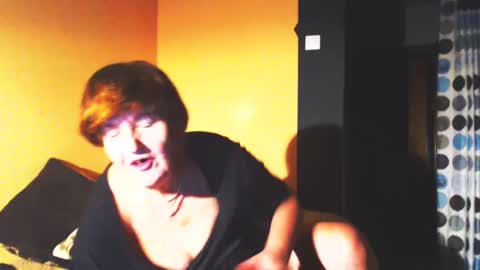 Snapshot of wildredcat chatting on February 2025 08:44:01 PM WildRedCat online show from February 2025 08:44:01 PM