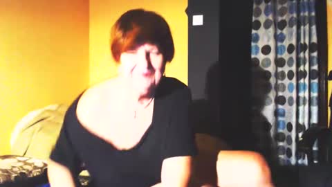 Snapshot of wildredcat chatting on March 2025 06:37:01 PM WildRedCat online show from March 2025 06:37:01 PM