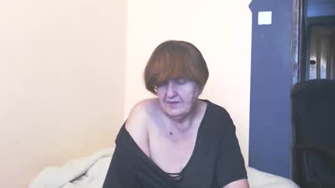 Snapshot of wildredcat chatting on October 2025 10:56:02 AM WildRedCat online show from October 2025 10:56:02 AM