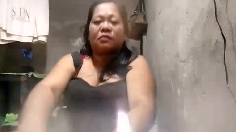 wildveron_205 online show from November 2025 12:02:02 PM