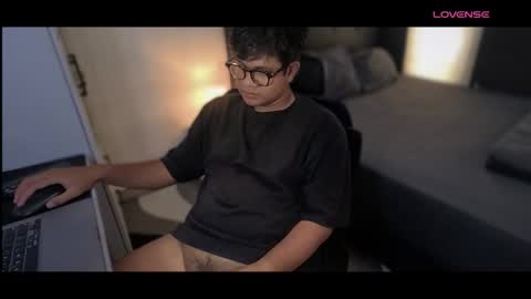 Wildy online show from September 2025 04:33:02 AM