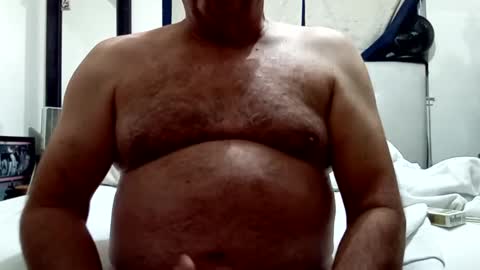 wihob26 online show from October 2025 05:46:01 AM