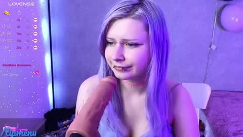 Your virtual girlfriend online show from December 2024 07:12:01 PM