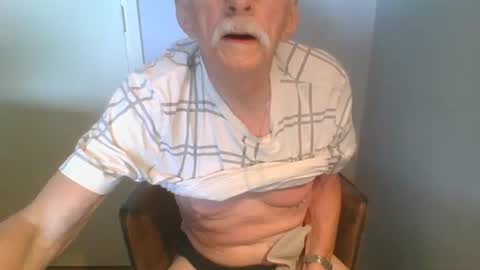 Snapshot of willem77779 chatting on June 2026 09:55:02 AM willem77779 online show from June 2026 09:55:02 AM