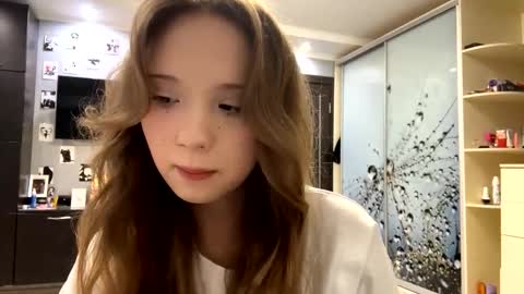 Olivia online show from February 2026 05:00:02 PM