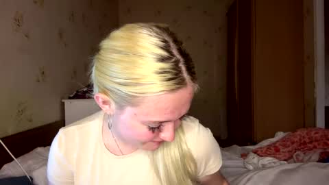 Snapshot of willettealfiero chatting on May 2026 03:40:01 PM Sophia online show from May 2026 03:40:01 PM