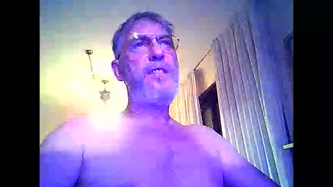 Snapshot of willfire71 chatting on November 2025 04:41:02 PM Willfire71 online show from November 2025 04:41:02 PM