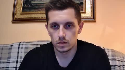 williamarron93 online show from December 2025 01:43:02 AM