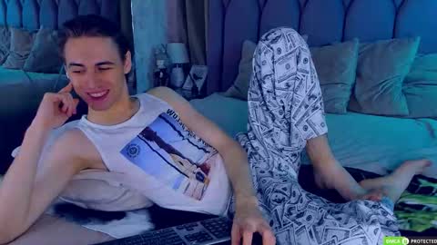 William online show from October 2025 03:17:01 AM