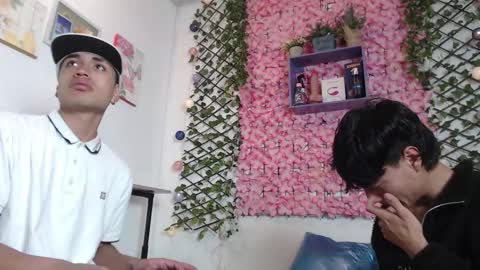 willians__ online show from October 2025 04:02:01 AM