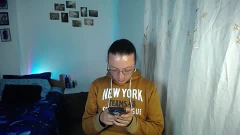 Snapshot of willmonkey chatting on February 2026 02:59:02 AM willmonkey online show from February 2026 02:59:02 AM