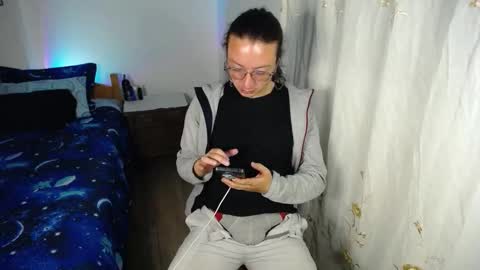 Snapshot of willmonkey chatting on February 2026 03:24:02 AM willmonkey online show from February 2026 03:24:02 AM