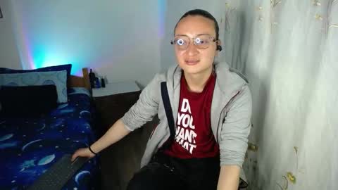 Snapshot of willmonkey chatting on February 2026 05:48:02 AM willmonkey online show from February 2026 05:48:02 AM