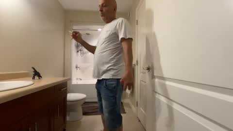 Snapshot of wills4pleasure chatting on August 2026 02:02:02 AM wills4pleasure online show from August 2026 02:02:02 AM