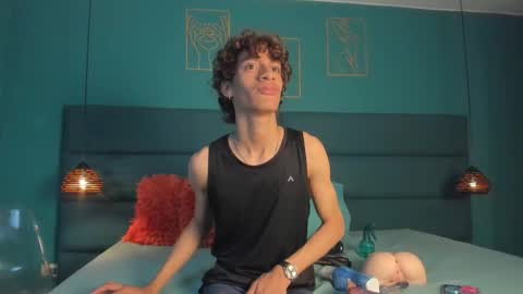 willturneer online show from March 2026 05:44:01 AM