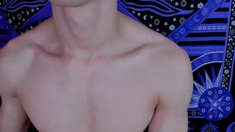 willy_veins online show from December 2024 04:46:02 PM