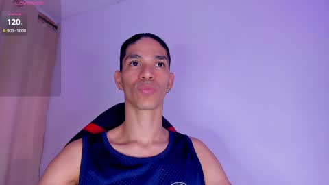 willy_veins online show from February 2025 09:59:01 PM