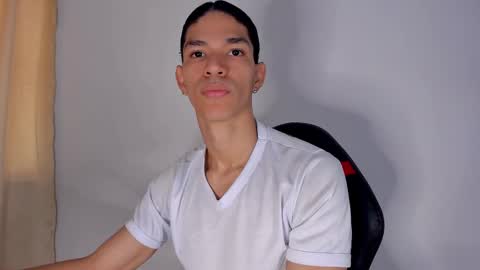 willy_veins online show from March 2025 02:21:01 PM