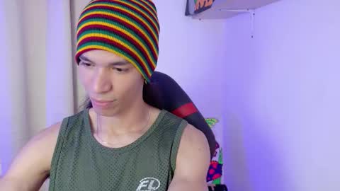 willy_veins online show from November 2025 10:04:02 AM