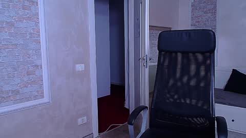 WilsonJules online show from January 2025 08:33:01 PM