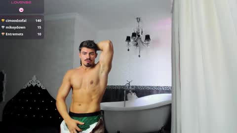 WilsonJules online show from October 2025 07:28:01 AM