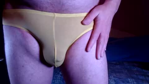 Snapshot of windchimes_on_the_beach chatting on February 2026 01:04:01 AM WindChimes online show from February 2026 01:04:01 AM