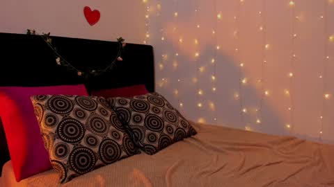 Wini Fer online show from January 2025 03:07:01 PM