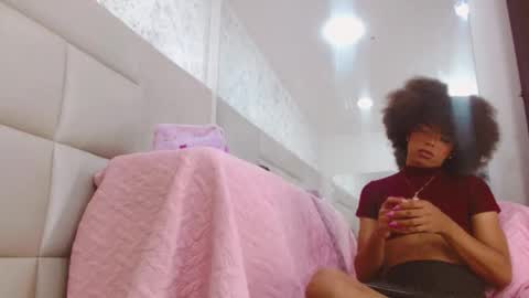 Snapshot of winnybarness chatting on November 2025 03:50:01 AM WinnyBarness online show from November 2025 03:50:01 AM