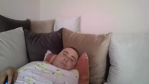 winston1982q online show from April 2026 06:41:01 AM