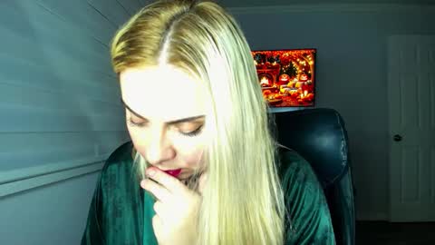 Winter Miracle online show from October 2025 01:49:01 AM