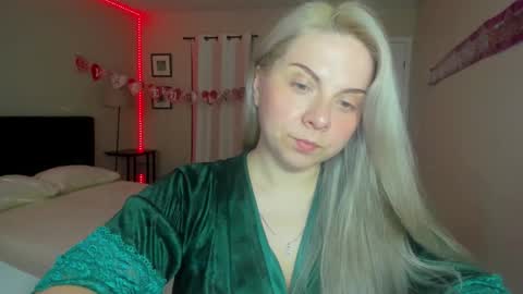 Snapshot of winter_miracle chatting on February 2026 12:07:01 AM Winter Miracle online show from February 2026 12:07:01 AM