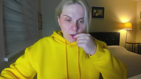 Snapshot of winter_miracle chatting on February 2026 02:50:02 PM Winter Miracle online show from February 2026 02:50:02 PM