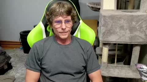 Snapshot of wirehead1970 chatting on September 2025 01:49:02 AM wirehead1970 online show from September 2025 01:49:02 AM