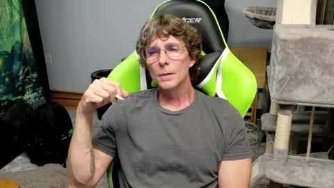 Snapshot of wirehead1970 chatting on September 2025 01:18:02 AM wirehead1970 online show from September 2025 01:18:02 AM