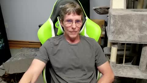 Snapshot of wirehead1970 chatting on October 2025 12:52:02 AM wirehead1970 online show from October 2025 12:52:02 AM