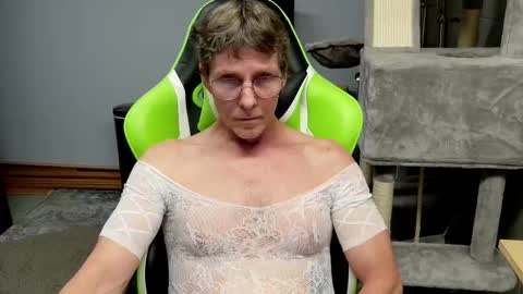 Snapshot of wirehead1970 chatting on October 2025 03:28:01 AM wirehead1970 online show from October 2025 03:28:01 AM