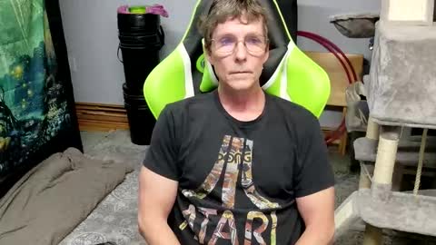 Snapshot of wirehead1970 chatting on October 2025 04:29:02 PM wirehead1970 online show from October 2025 04:29:02 PM