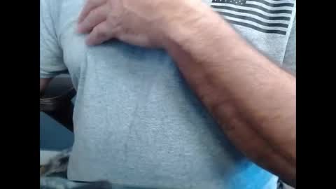 Wisa Randy online show from November 2025 02:49:02 PM