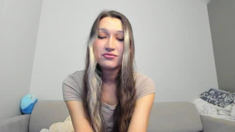 Asylai but you can call me Aila online show from March 2026 07:09:01 PM