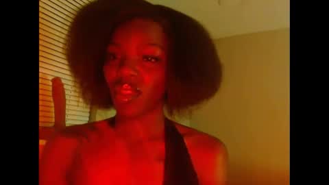 Snapshot of wishhwashy22 chatting on March 2026 07:03:01 AM Chanel online show from March 2026 07:03:01 AM