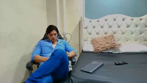 Wiston online show from February 2026 12:44:02 PM