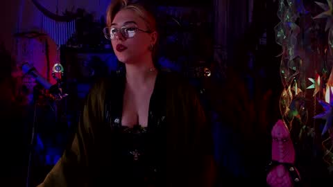 Goddess of two strapons  - Mr. long Don Mr. Pinky online show from December 2024 06:16:01 PM