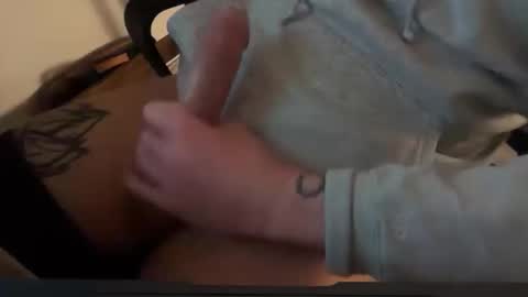 Snapshot of wiwik1987 chatting on February 2026 09:37:02 PM wiwik1987 online show from February 2026 09:37:02 PM