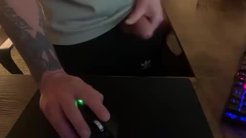 Snapshot of wiwik1987 chatting on February 2026 02:34:02 AM wiwik1987 online show from February 2026 02:34:02 AM