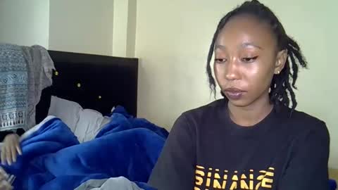 girlie o online show from January 2025 02:46:02 AM