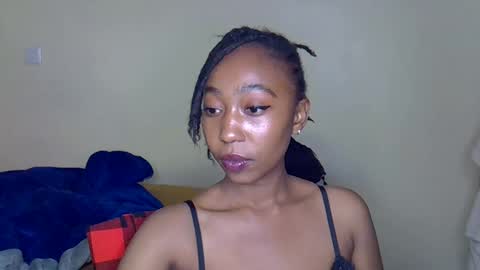 girlie o online show from January 2025 11:18:02 PM