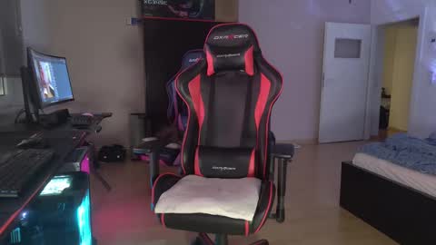 wizzman2442 online show from February 2025 05:41:01 AM